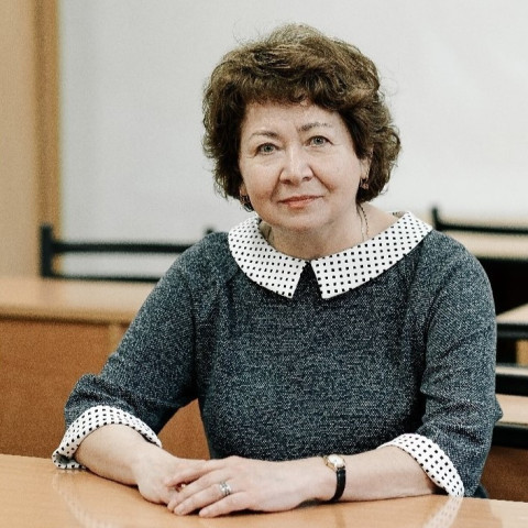 Людмила Шерстова